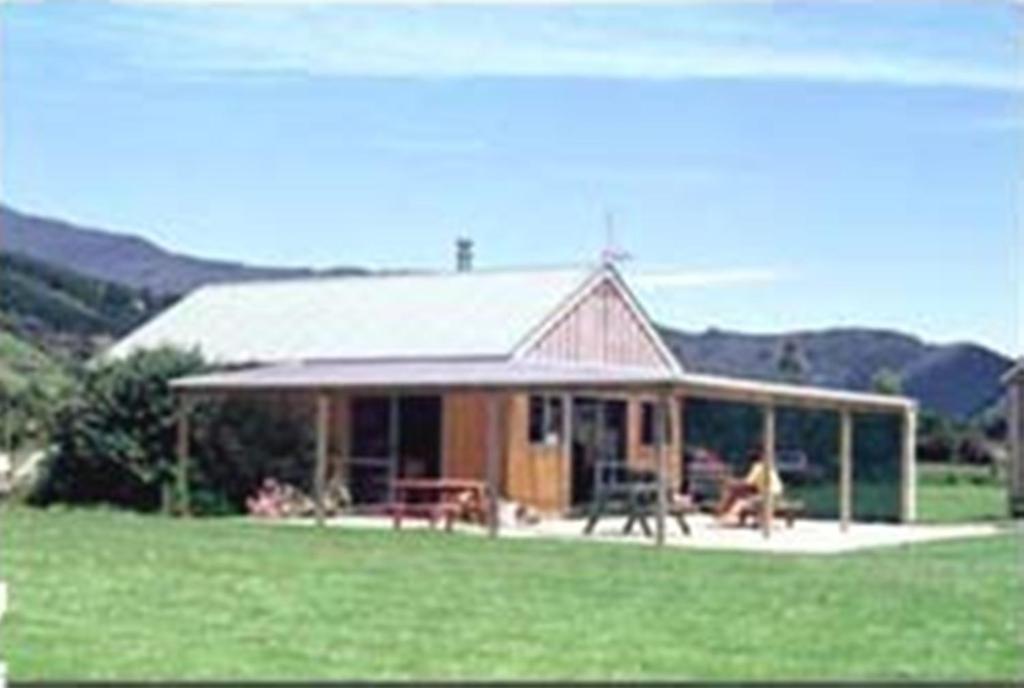 Smiths Farm Holiday Park Linkwater Extérieur photo